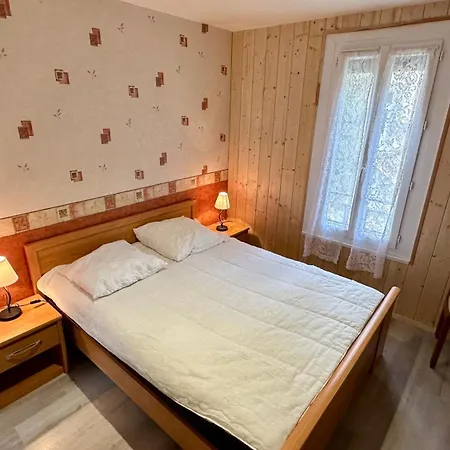 Les Myrtilles Dore 6pers بيت للعطل